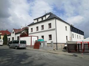 Domov se zvláštním režimem vznikl přestavbou původních jeslí.